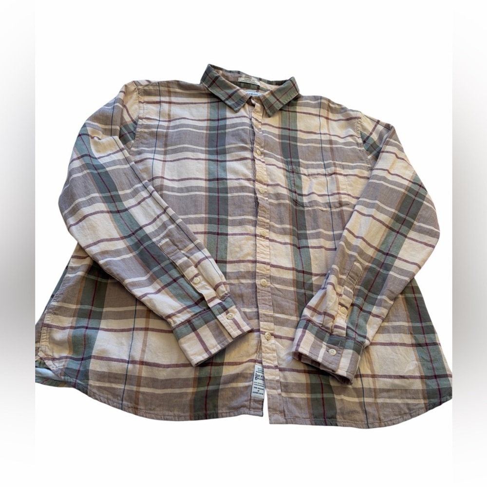 Lucky Brand Plaid button-up shirt-Classic Fit.Pink tint to Fabric-Size XXL